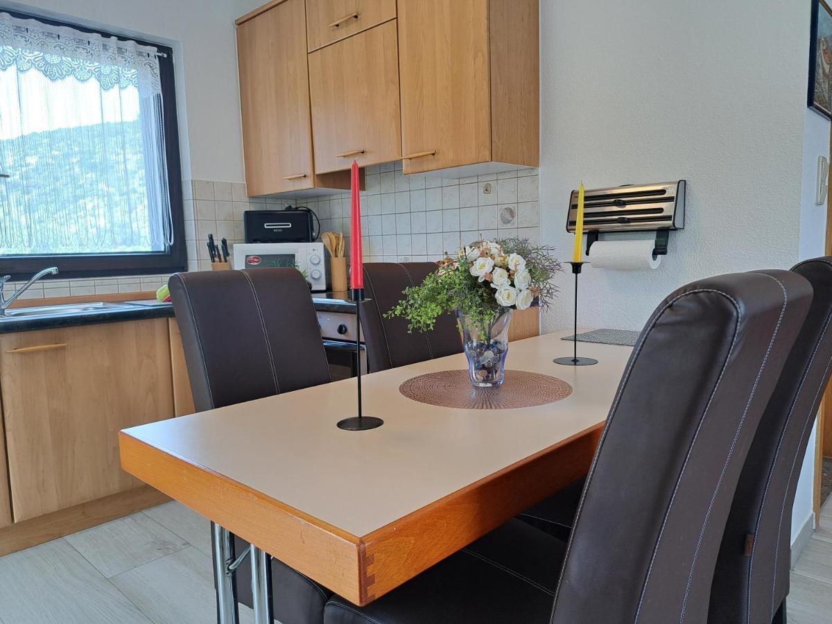 Apartments Darija & Pero ปูชิสชา ภายนอก รูปภาพ